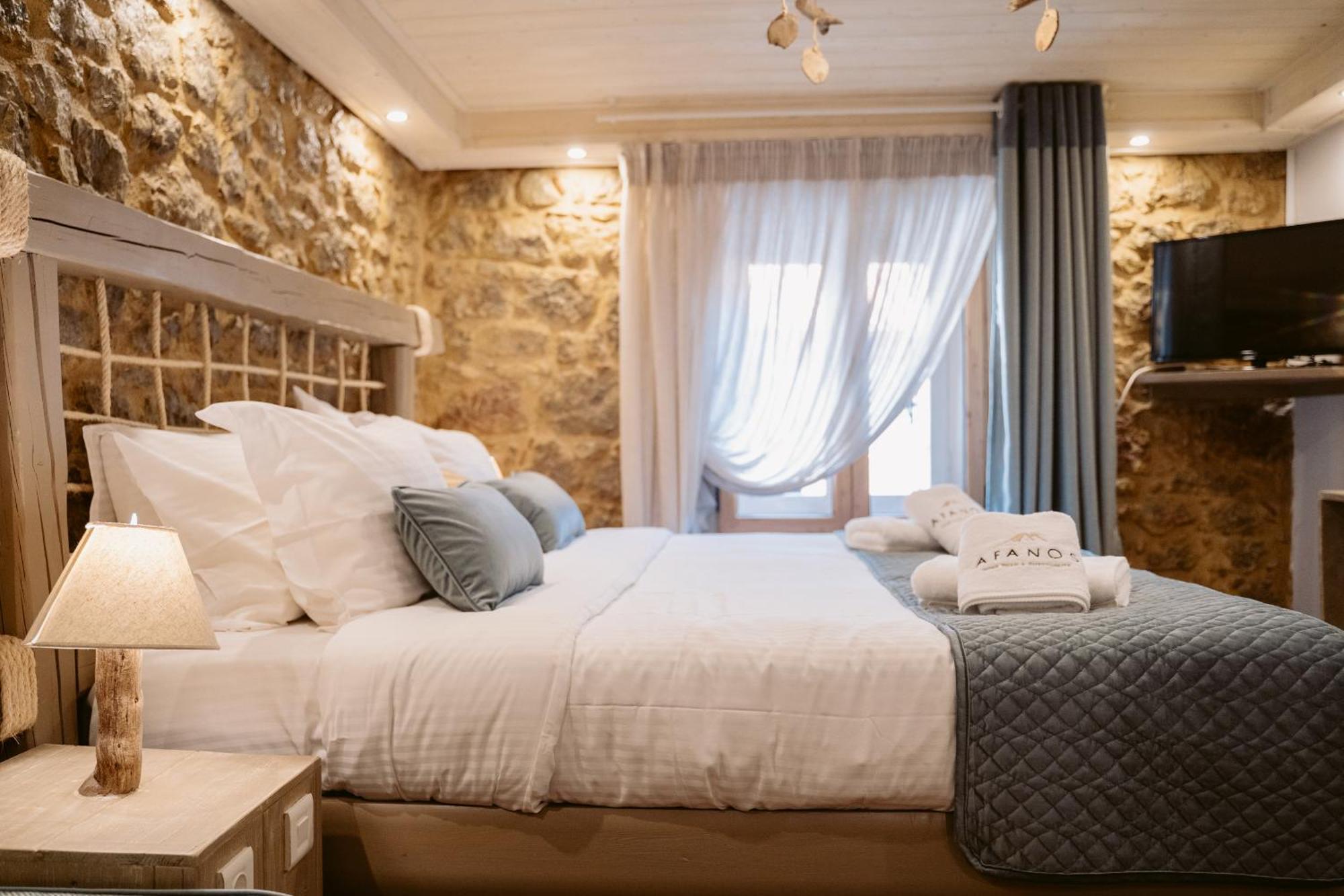 Afanos Guesthouse Arachova Quarto foto