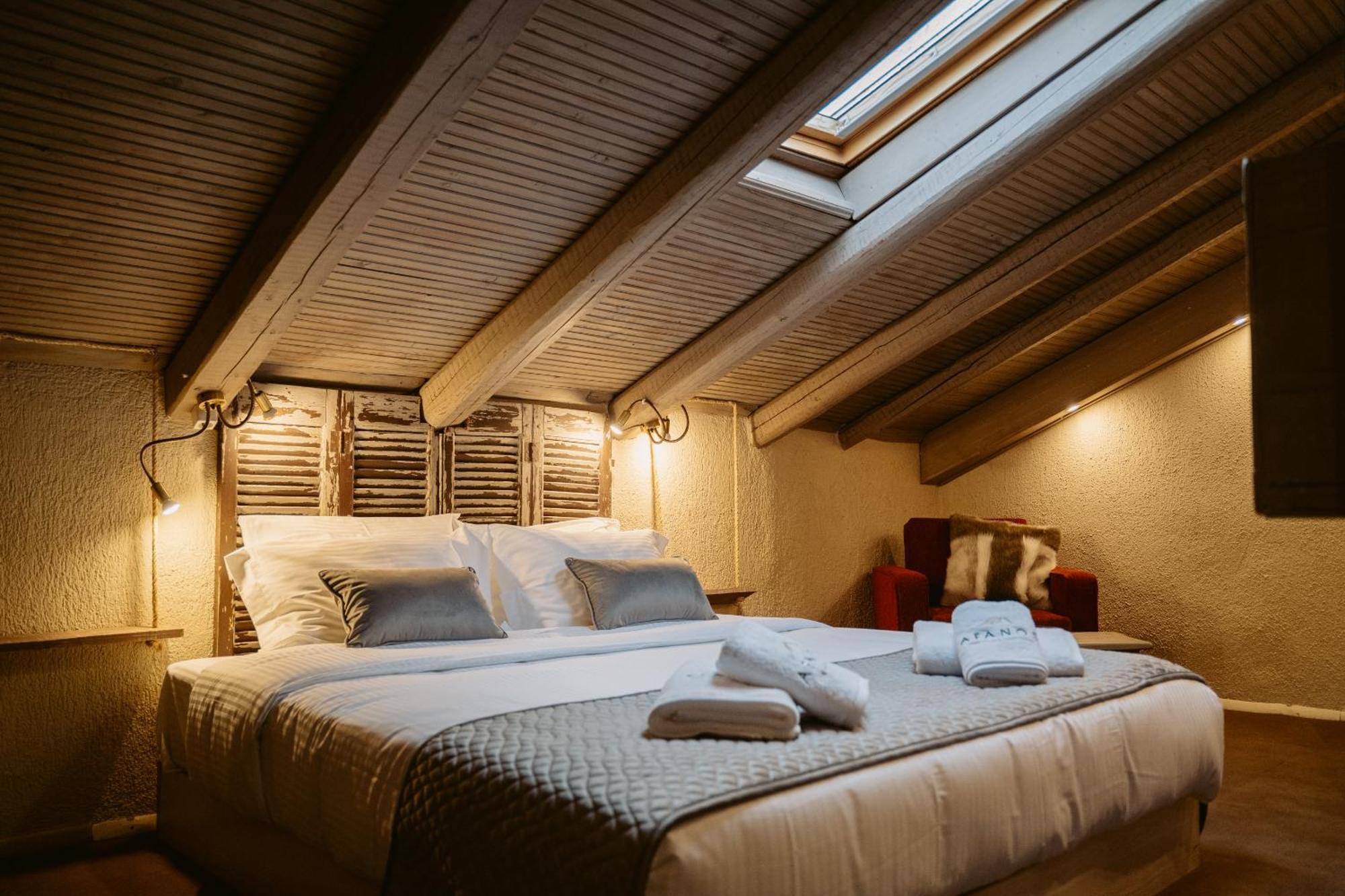 Afanos Guesthouse Arachova Quarto foto